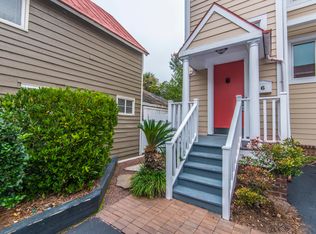 6 Peele Pl, Charleston, SC 29401
