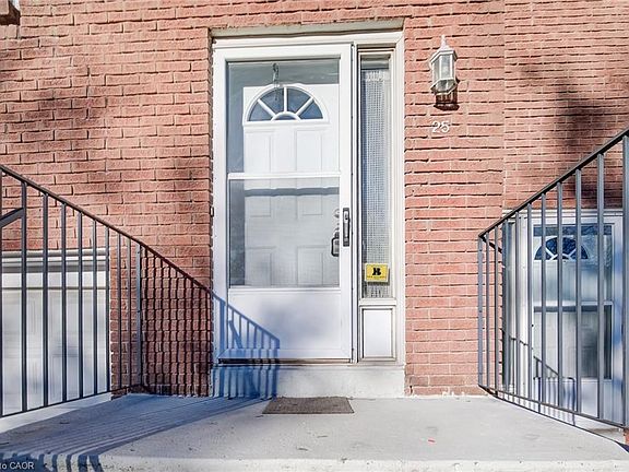 3rd image of 121 Morgan Ave #25
