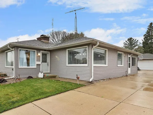 6022 47th AVENUE, Kenosha, WI 53142