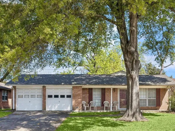 4410 Libbey Ln, Houston, TX 77092