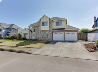 2712 NE Kelly Pl, Gresham, OR 97030