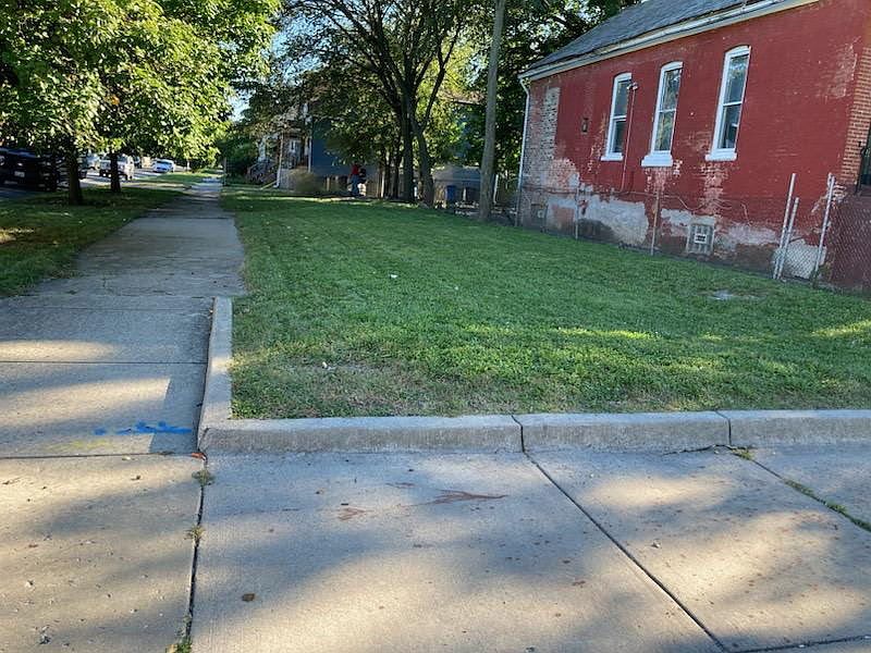 1st image of 301 W 115th St