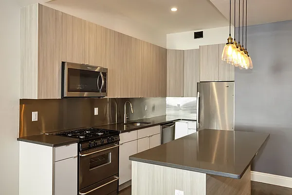 Rented by Northwind Group | media 28