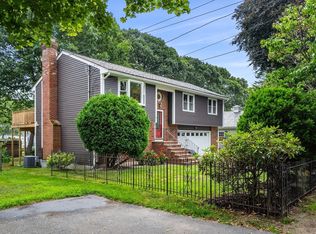 29 Brooks Ter, Swampscott, MA 01907