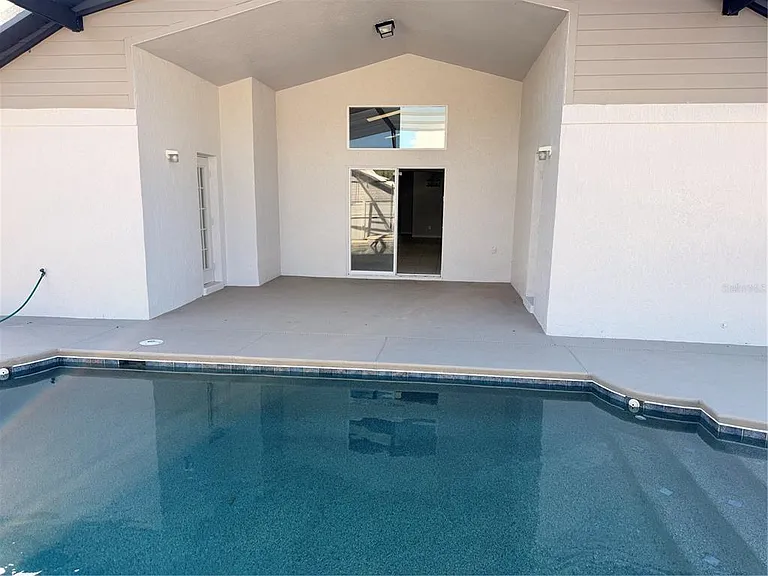 2604 Luiseno Way — Photo 21