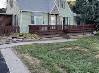 1814 Crisafulli Dr, Glendive, MT 59330