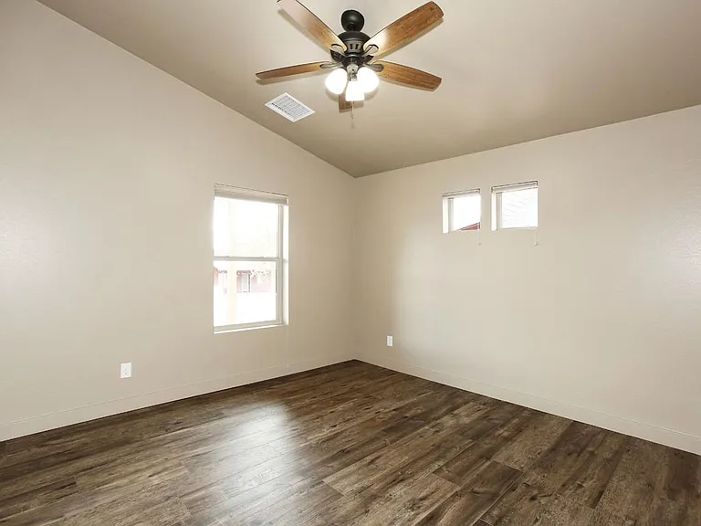 5790 W Dally Ln — Photo 9