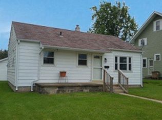 528 N East St, Winchester, IN