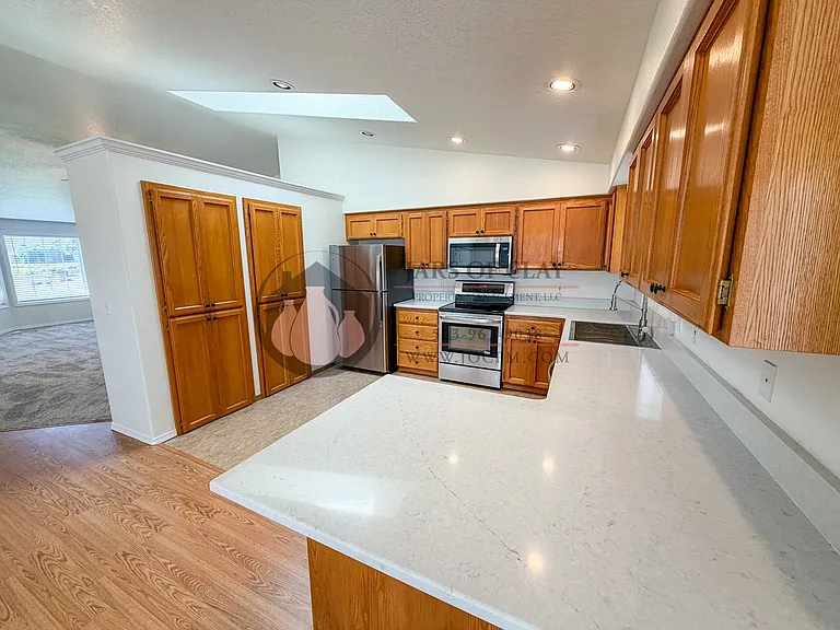 1981 Westport Ct NW — Photo 6