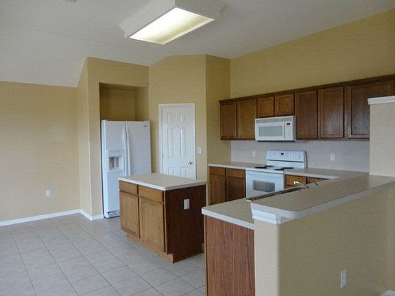 5th image of 306 Cavelier Dr