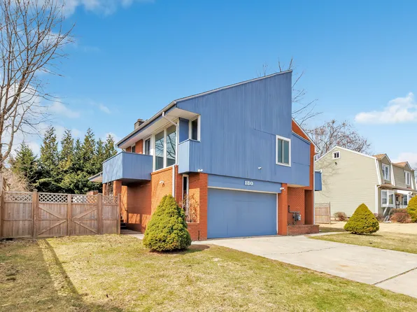 180 Loftus Circle, Bridgeport, CT 06606