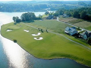 307 Elokwa Ln, Tellico Plns, TN 37774