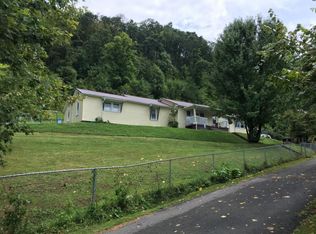 125 Meredith Dr, Elizabethton, TN 37643