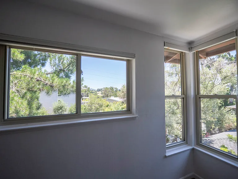 2022 Ascot Dr — Photo 18