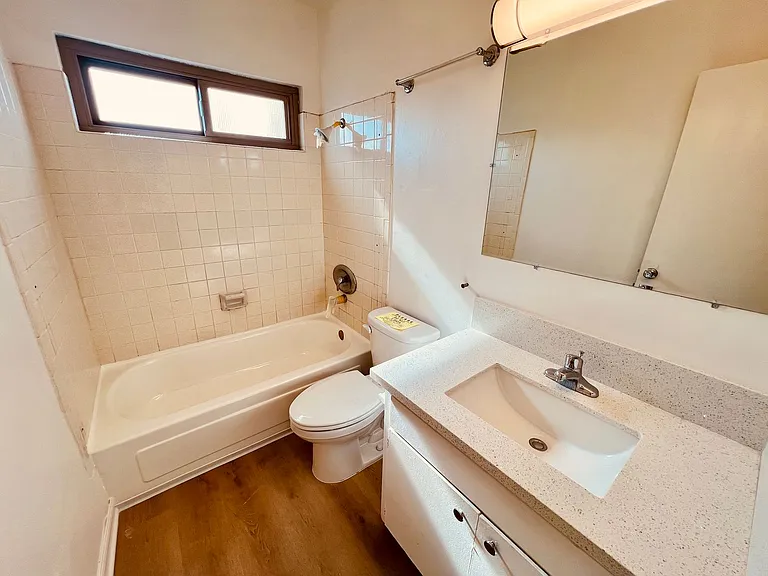 3337 Herman Ave #8 — Photo 12