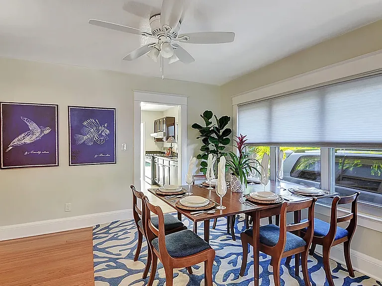 416 El Prado — Photo 2
