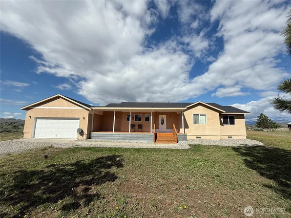 27 Greenacres Road, Omak, WA 98841