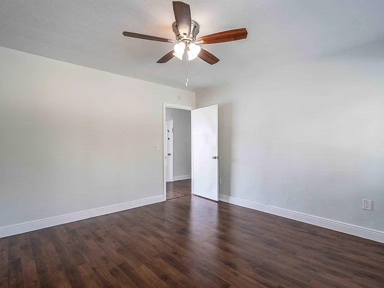 7927 East Dr #274 — Photo 23