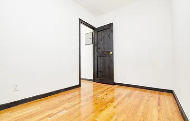 Rented by PocketBroker Inc