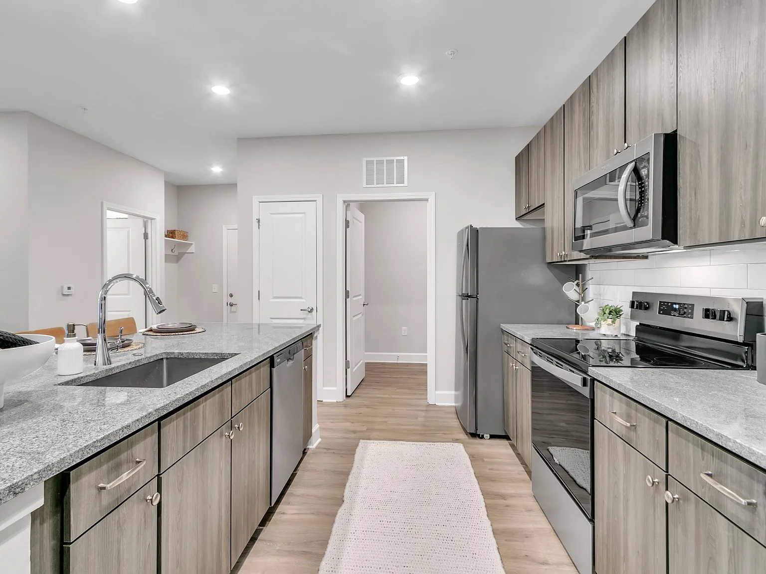 The View on Canton Apartments — Photo 3