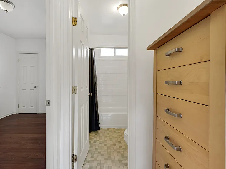 2675 Rich St — Photo 17