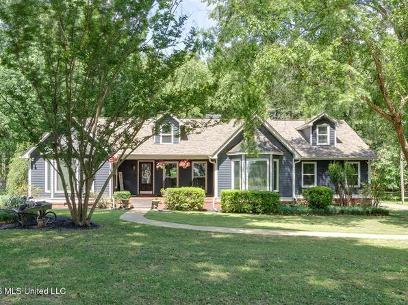 993 Quinn Rd, Byhalia, MS 38611