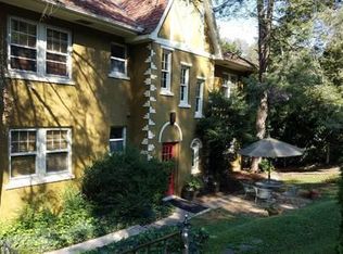 15 Golf St APT 1, Asheville, NC 28801