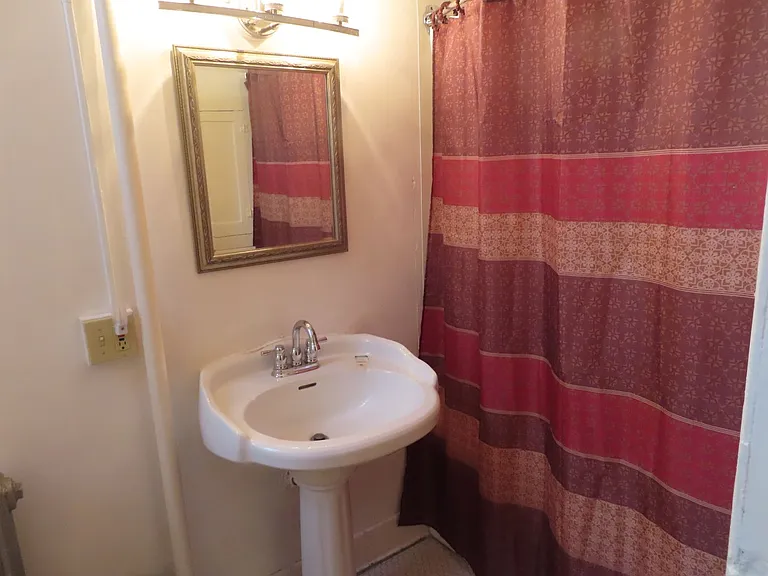 517 W Washington Blvd — Photo 26