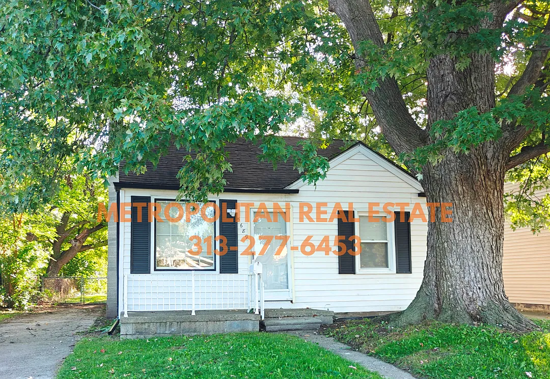 3 bed, 972 sqft, $1,325 — Photo 1