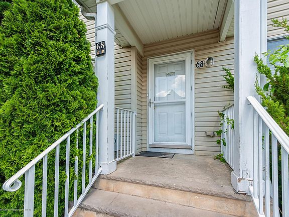 2nd image of 68 N Crest Pl