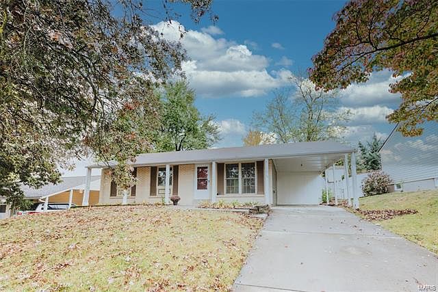 1st image of 12015 Charleston Dr