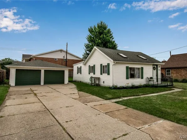 53 Hyland Ave, Depew, NY 14043
