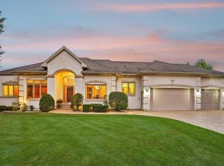 318 Wolf Pointe Trl, Long Lake, MN 55356