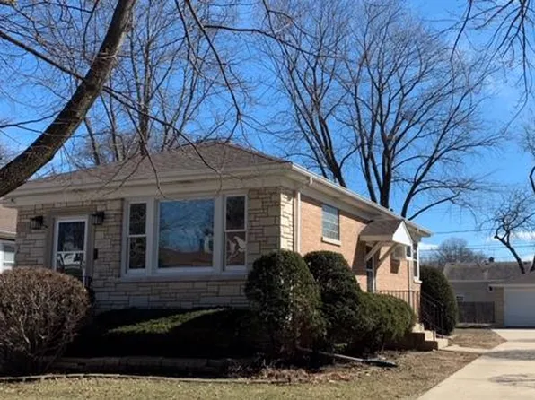 3731 Arthur Ave, Brookfield, IL 60513