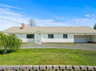 7603 W Nob Hill Blvd, Yakima, WA