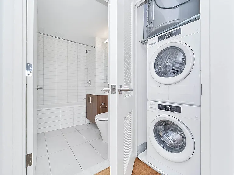 100 Steuben St #5B — Photo 6