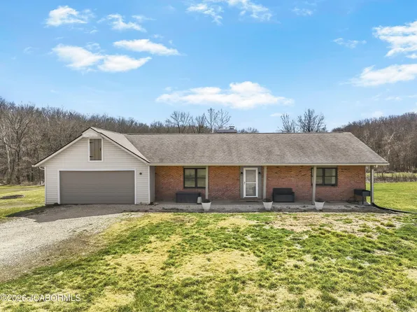 8907 Kings Chapel Rd, Centertown, MO 65023