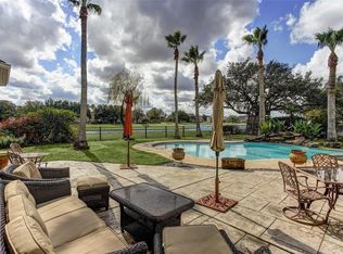 13703 Lakeshore Way Cv, Houston, TX 77077