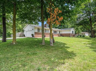 3983 Mason Rd, Howell, MI 48843