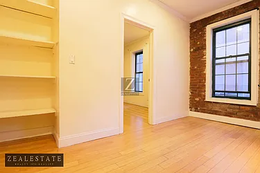 Rented by ZealEstate Group Inc