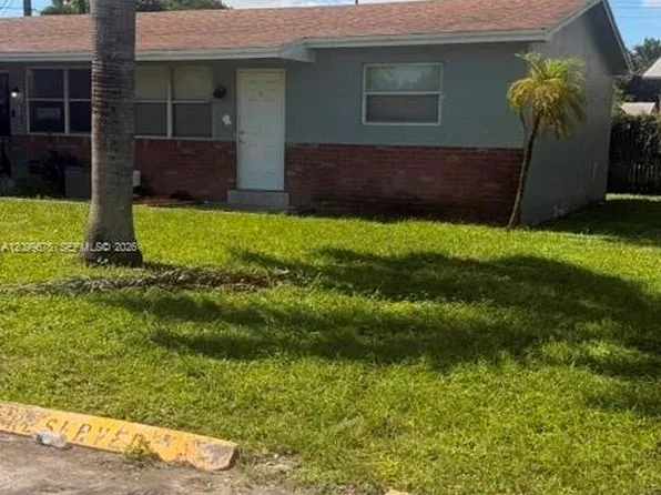 2332 Fillmore St, Hollywood, FL
