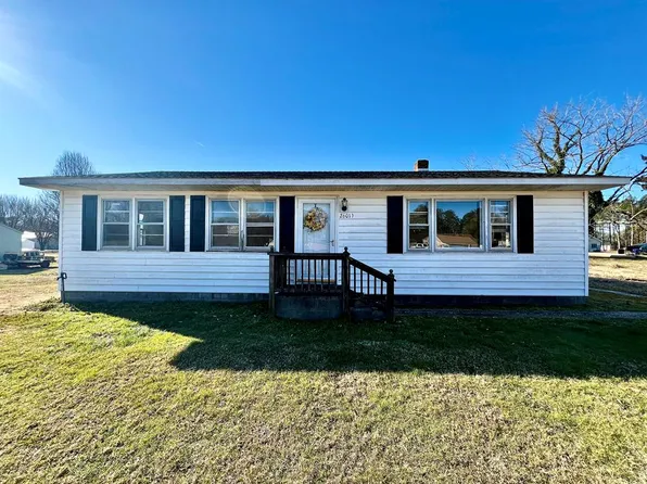26016 Marshall St, Bloxom, VA 23308