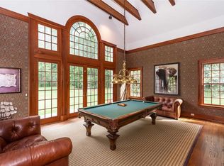 23 Danton Ln N, Locust Valley, NY 11560