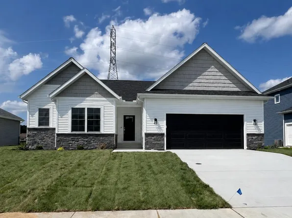 11377 Albany Ridge Dr, Osceola, IN 46561