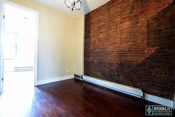 Rented by null | media 15