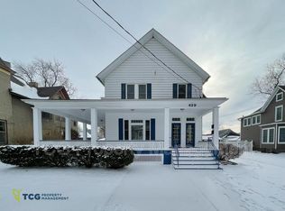 429 Congress St APT 1, Ottawa, IL 61350