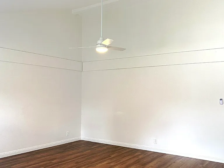 1760 N Rutherford St — Photo 13