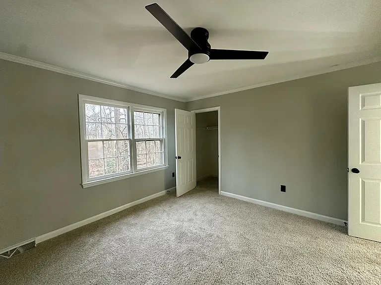 1401 Longbrook Dr — Photo 14