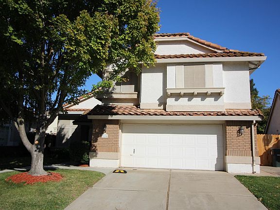 4th image of 9135 Newport West Way