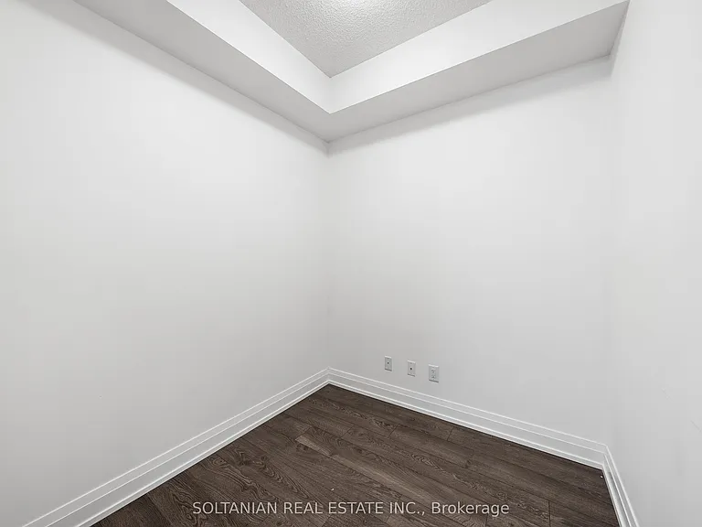 591 Sheppard Ave E #520 — Photo 22